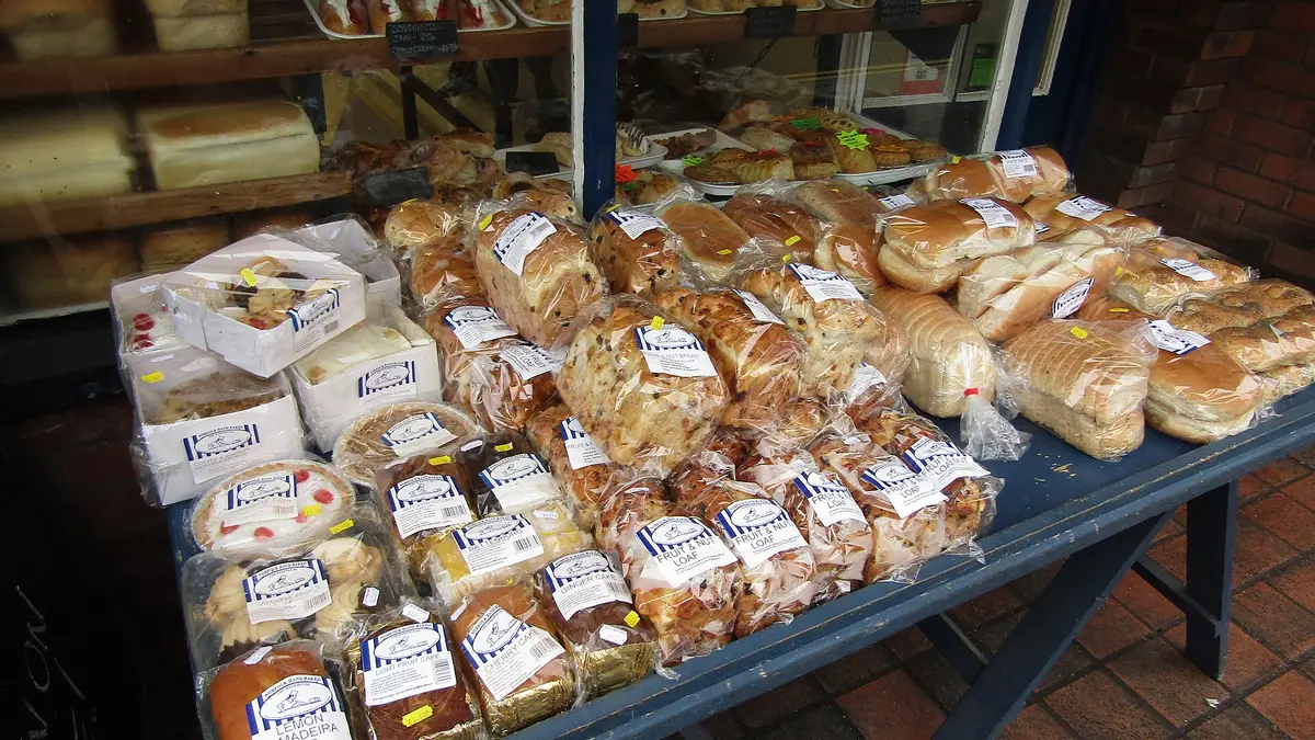 Ire Bakers – bakery in Upper Edmonton, London